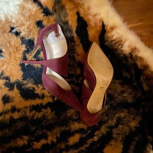 Burgundy with a gold heel. Victoria’s Secret size now